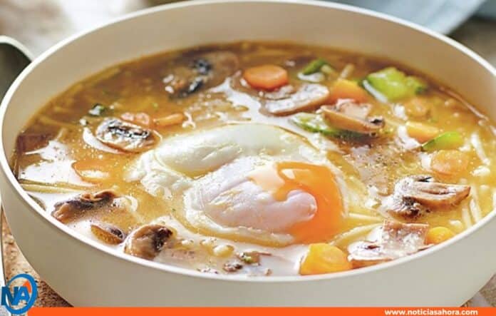Sopa casera reconfortante