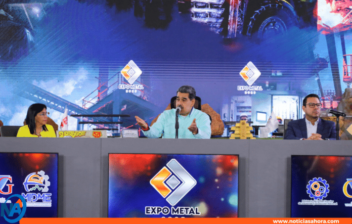 Maduro entrega una tonelada de oro al BCV