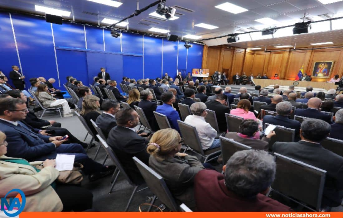 Maduro BCV crecimiento del 4,5 % del PIB.0