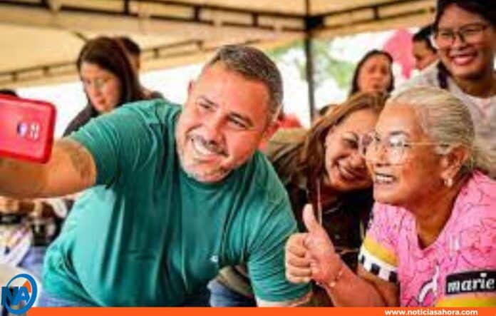 Anzoátegui celebra primer aniversario Más años, más amor Anzoátegui celebra primer aniversario Más años, más amor