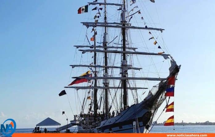 Buque Escuela Simón Bolívar México Buque Escuela Simón Bolívar México