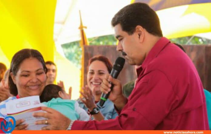 Nicolás Maduro madres