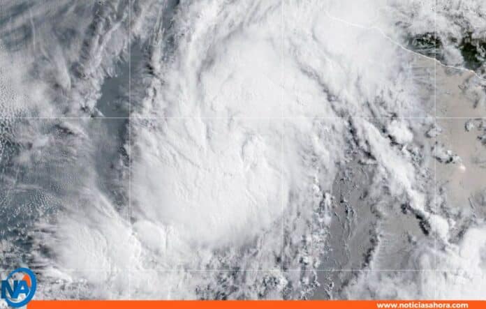 Tormenta tropical Alvin Tormenta tropical Alvin