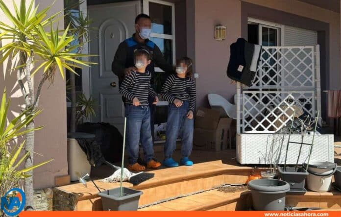 Rescatados tres menores que vivieron cuatro años encerrados
