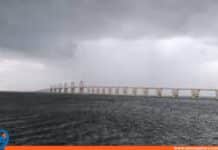 lluvias obligan a restringir paso en puente de Maracaibo