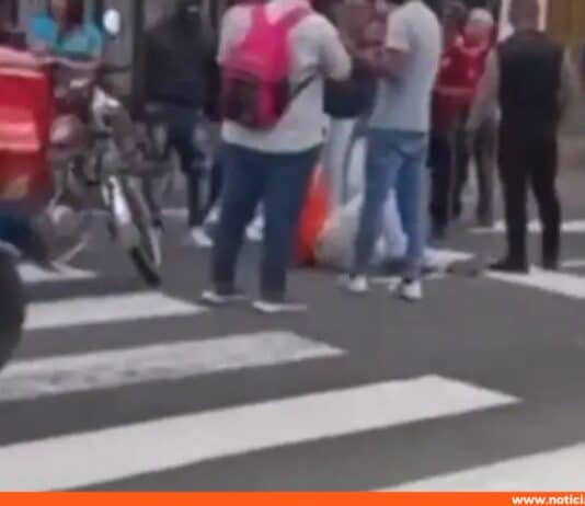 colector atacó pasajero Valencia