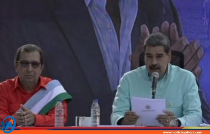 Maduro asiste a la juramentación de Adán Chávez como Gobernador de Barinas Maduro asiste a la juramentación de Adán Chávez como Gobernador de Barinas