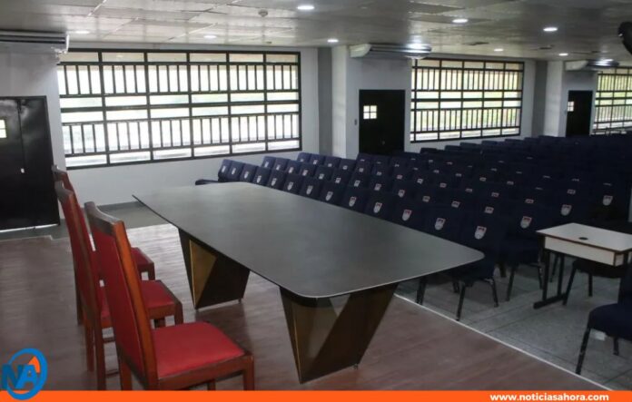 Aula Monumental de la UC Aula Monumental de la UC