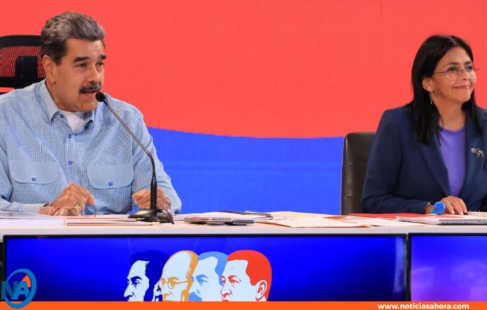 Creación de escuela política parlamentaria