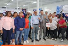 inaugura sala de espera Hospital de Coro