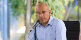 El ministro del Poder Popular para la Educación, Héctor Rodríguez, ha anunciado una serie de "nuevas directrices" para la organización de los actos de promoción de fin de curso, con el objetivo de fomentar celebraciones más inclusivas, sencillas y centradas en los valores académicos y humanos.