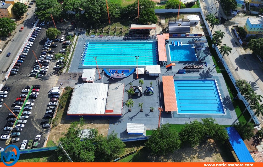Lacava reinauguró el complejo de piscinas La Isabelica.1