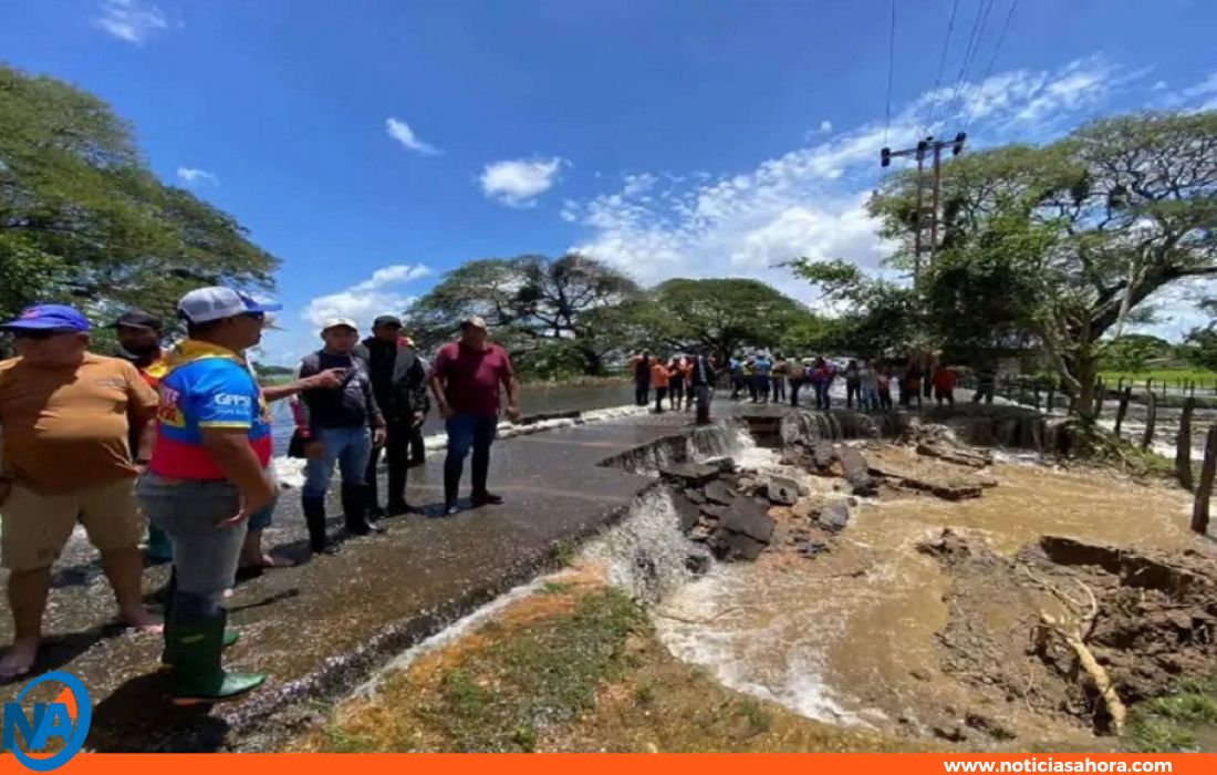Colapsa carretera San Fernando-Camaguán.0
