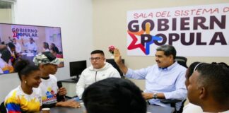 Maduro anuncia 6.000 circuitos comunales