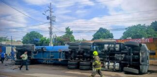 Maracaibo Vuelco de camión cisterna