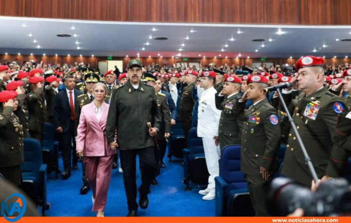 Maduro Lidera Ascensos de la Guardia de Honor Presidencial