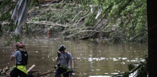 Texas aumentan a 91 fallecidos