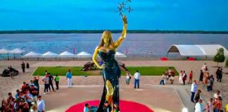 Barranquilla estatua Sofía Vergara