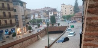 Alerta roja por lluvias en Cataluña y Aragón