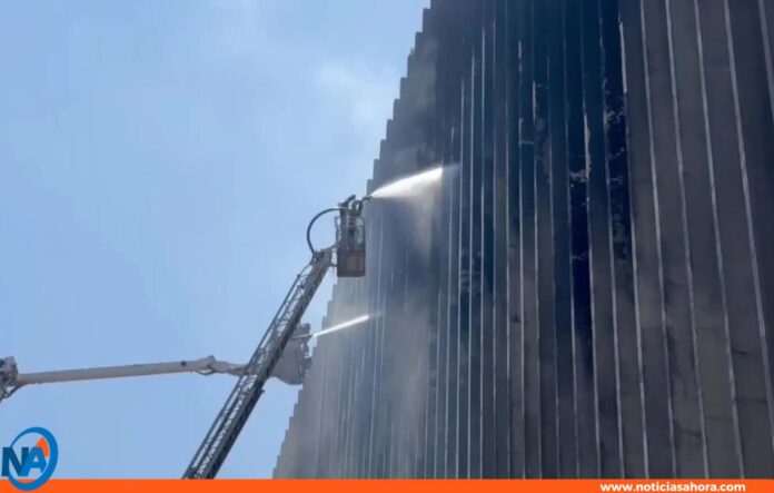incendio central telefónica El Cairo incendio central telefónica El Cairo