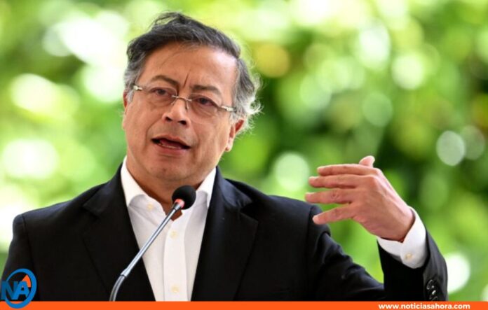 Gustavo Petro Cartel de los Soles Gustavo Petro Cartel de los Soles
