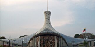 Delincuente profana Catedral de Barquisimeto