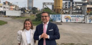 Lacava y Dina Castillo