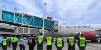 Venezuela recibe a 194 deportados de EE.UU.