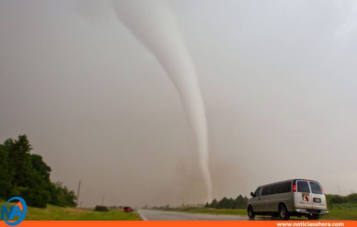 EE.UU. se prepara tormentas eléctricas tornados