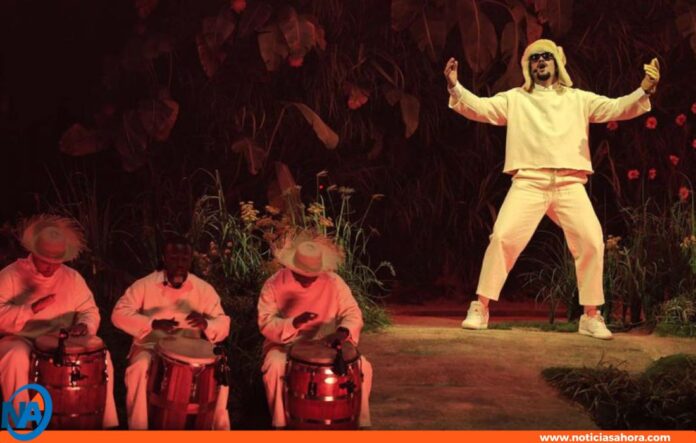 Bad Bunny sufrió tropiezo en Puerto Rico