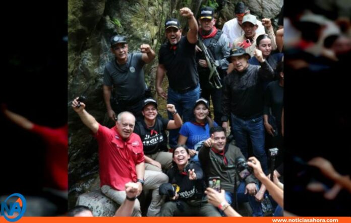 Caminata del PSUV para la Defensa Nacional Caminata del PSUV para la Defensa Nacional