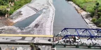 Cedeño reinaugura el puente Río Acarigua