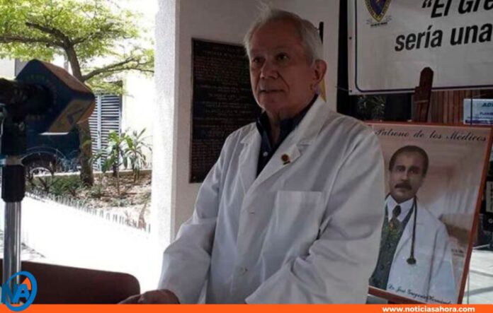 médicos suspendidos promocionar servicios
