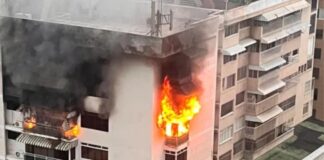 Apartamento en Los Palos Grandes se incendió