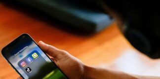 Australia prohíbe redes sociales menores