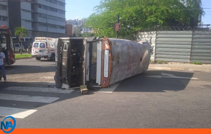 accidente Plaza Venezuela accidente plaza Venezuela