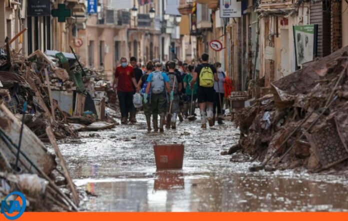 Sur de España en alerta roja lluvias torrenciales Sur de España en alerta roja lluvias torrenciales