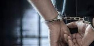 Esposo jueza en Trujillo extorsionaba