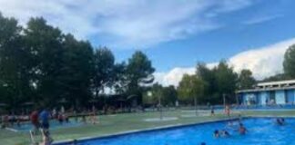 Heces piscinas en España 