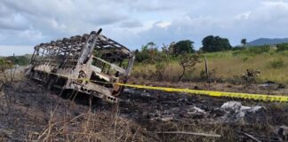 víctimas vuelco de autobús Bolívar