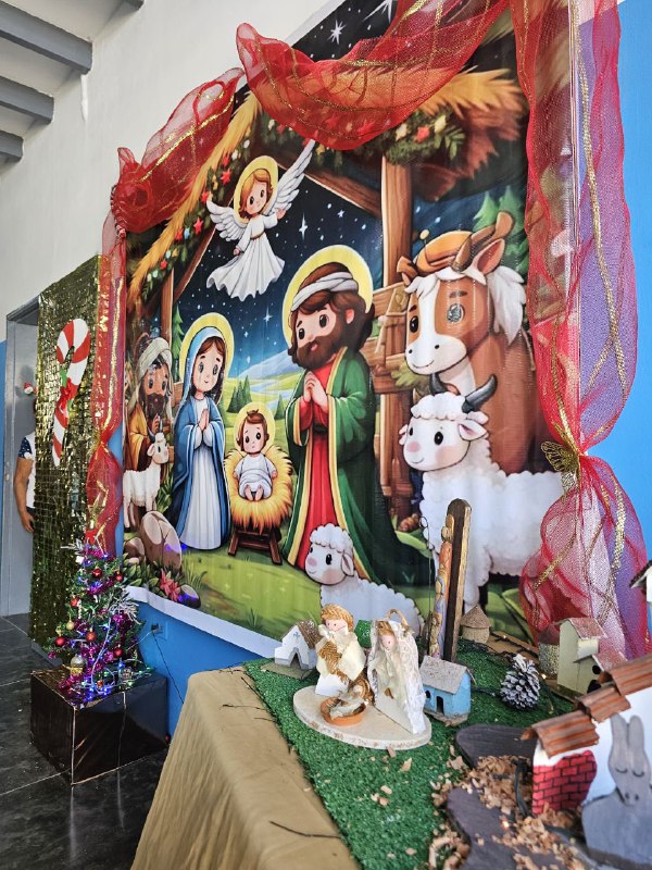 Estudiantes carabobeños dieron inicio a la Navidad.0