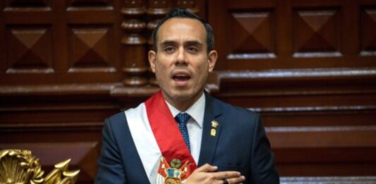 Perú nuevo presidente interino