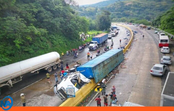accidente autopista Valencia-Puerto Cabello