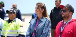 Arriban167 Connacionales y niña de 4 años rescatada desde EE. UU.