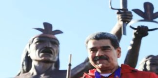 Gran Cacique Guaicaipuro y Gran Cacica en caracas
