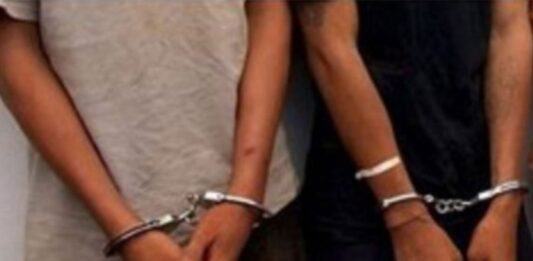 Falcón dos adolescentes arrestados abusar niña 13 años