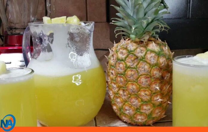 Agua cáscara de piña para adelgazar