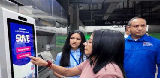 Delcy Rodríguez Metro de Caracas
