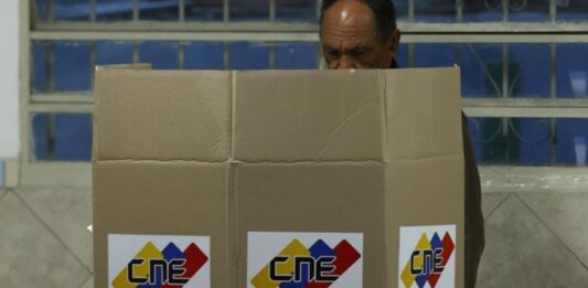 Nicolás Maduro proyectos comunales