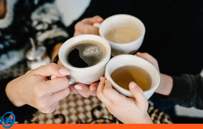 Beber café té y agua reduce la mortalidad